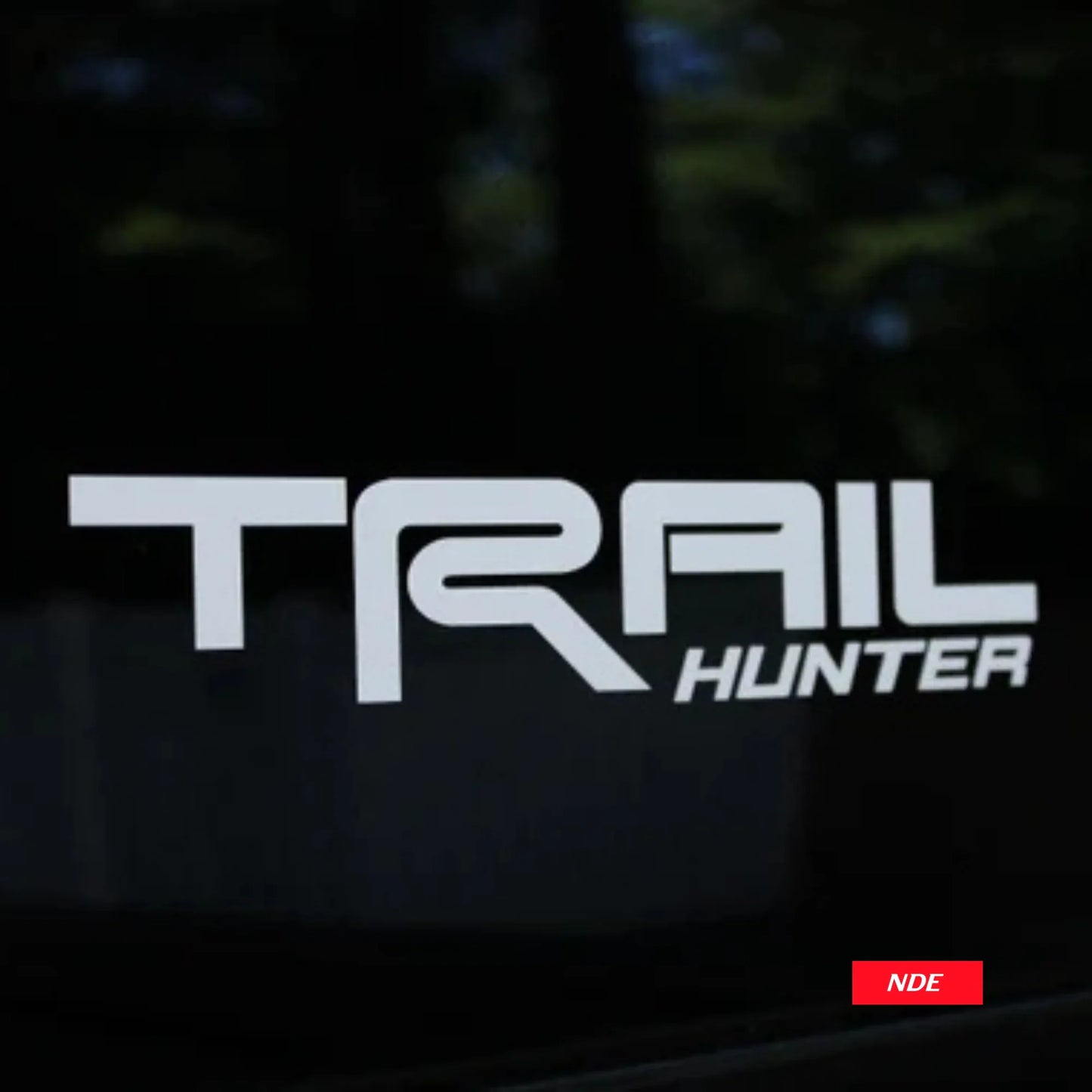 STICKER DECAL TRAIL HUNTER