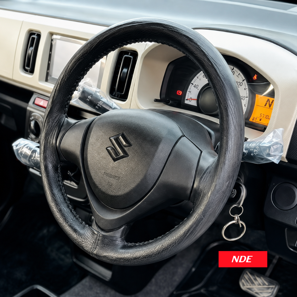 MONOGRAM EMBLEM STEERING FOR SUZUKI ALTO (2018-2026)