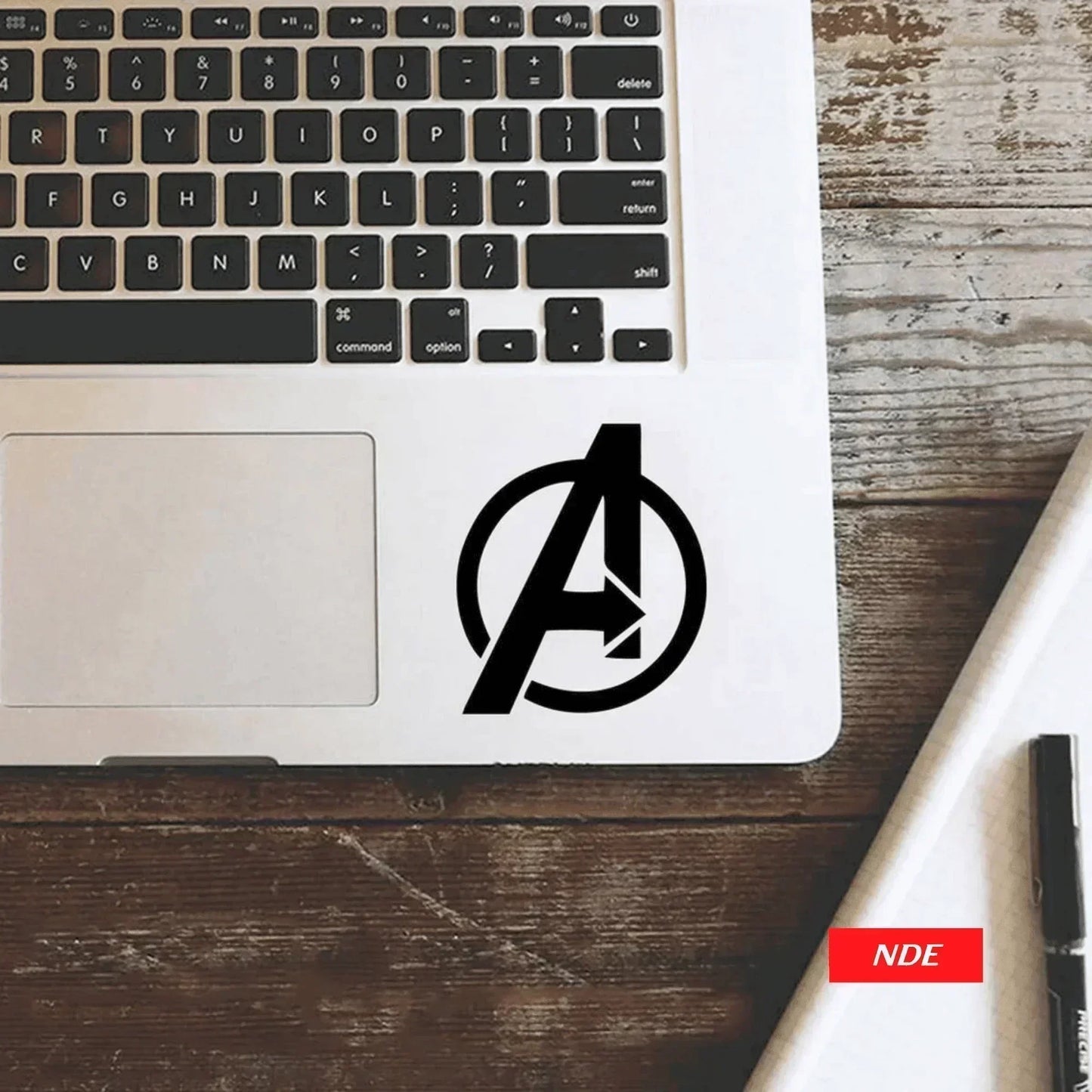 LAPTOP STICKER AVENGERS - ndestore.com