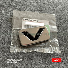 MONOGRAM TOYOTA HILUX V - ndestore.com