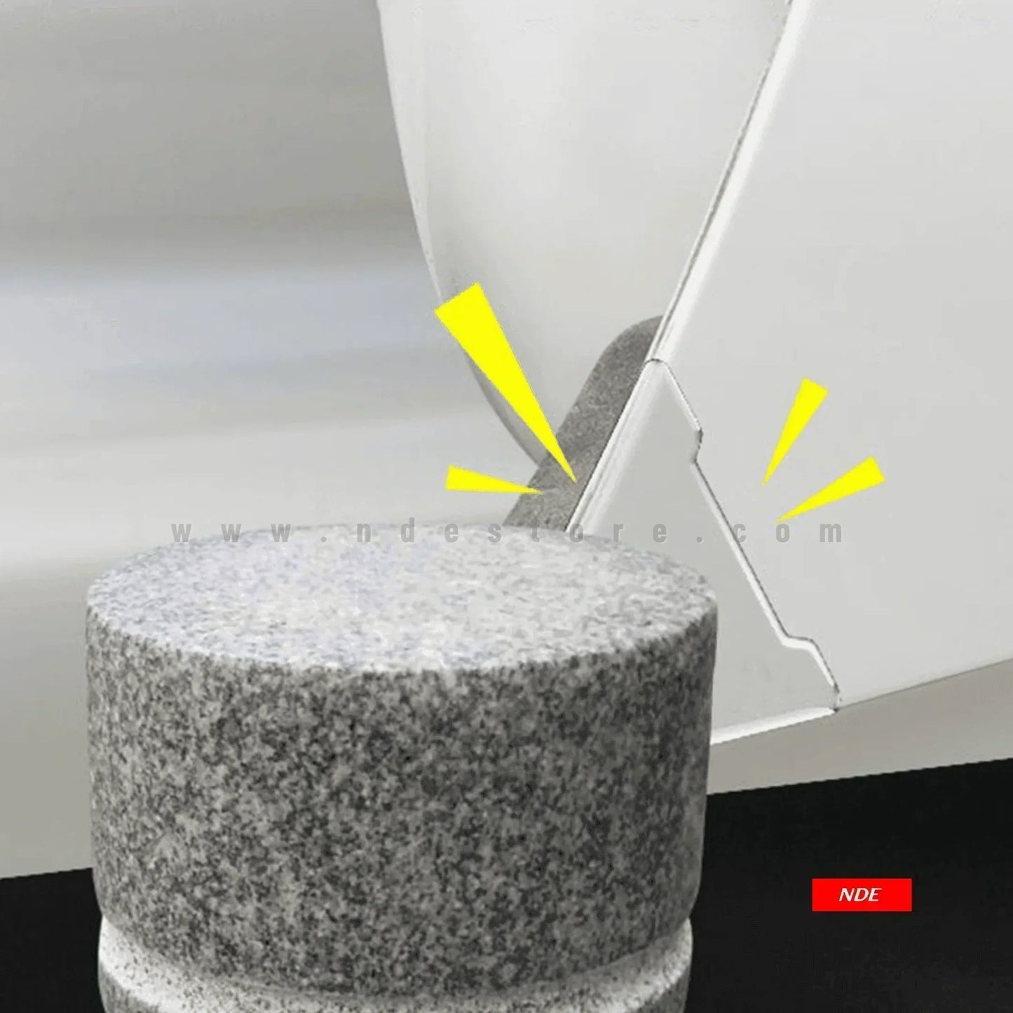 DOOR CORNER PROTECTION GUARD TOYOTA LOGO - ndestore.com