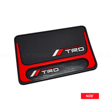 DASHBOARD MAT NON SLIP TRD