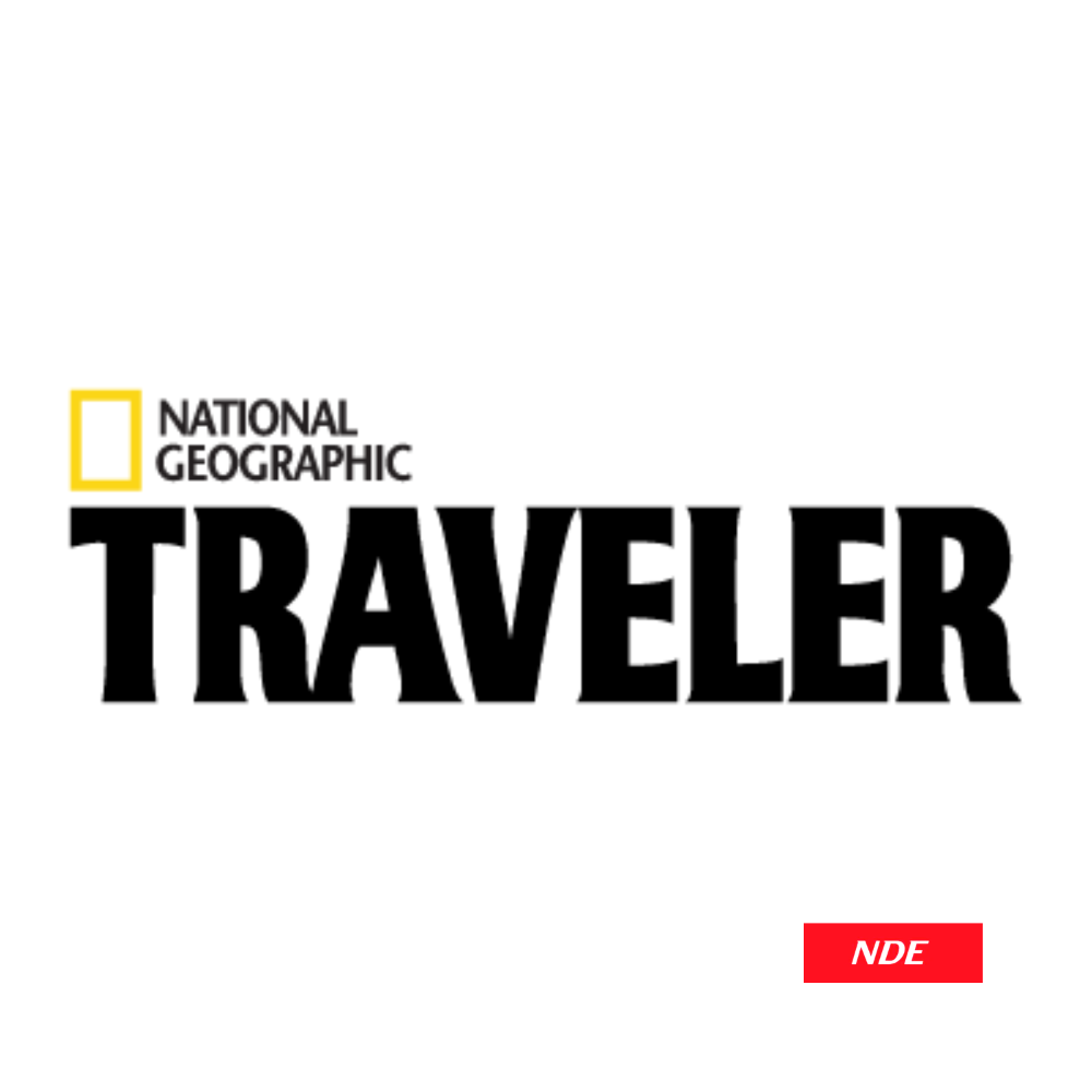 STICKER DECAL NATIONAL GEOGRAPHIC TRAVELER